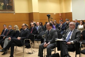 407176_343945322306889_1479373205_n